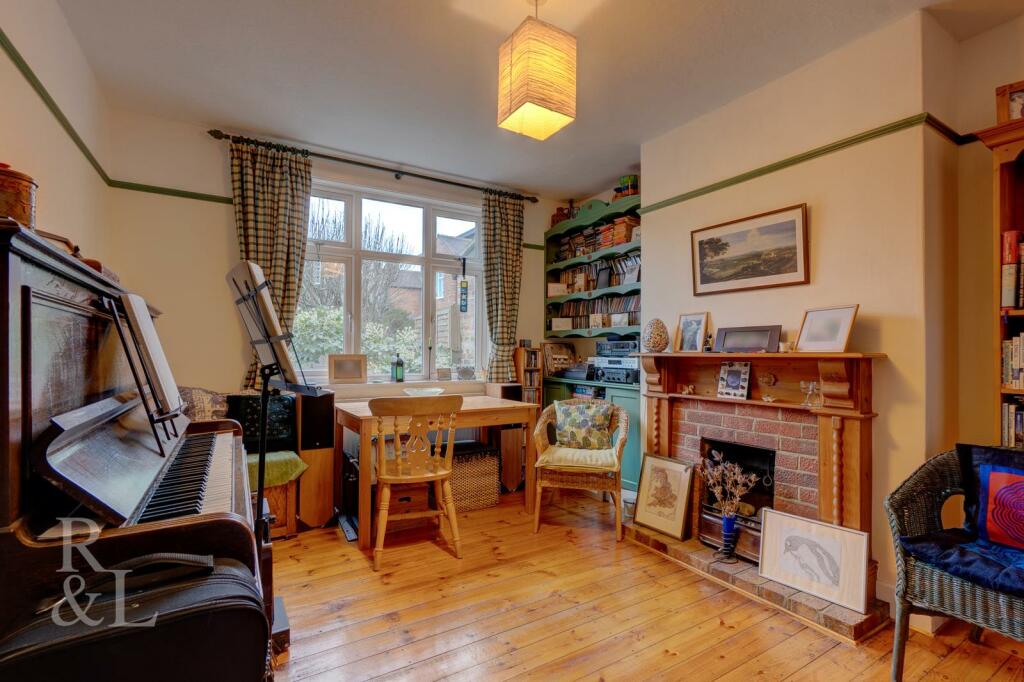 Chantrey Road (9).jpg