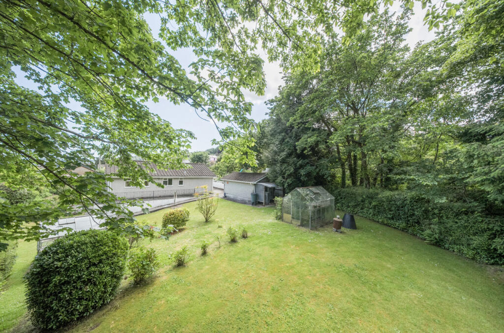 1303254-14-683e04...