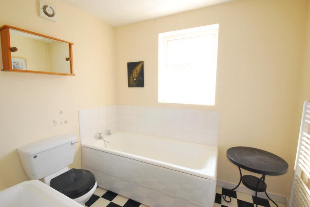 34 clayton park square5