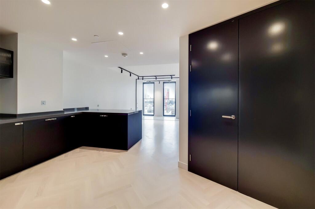 One Crown Place
