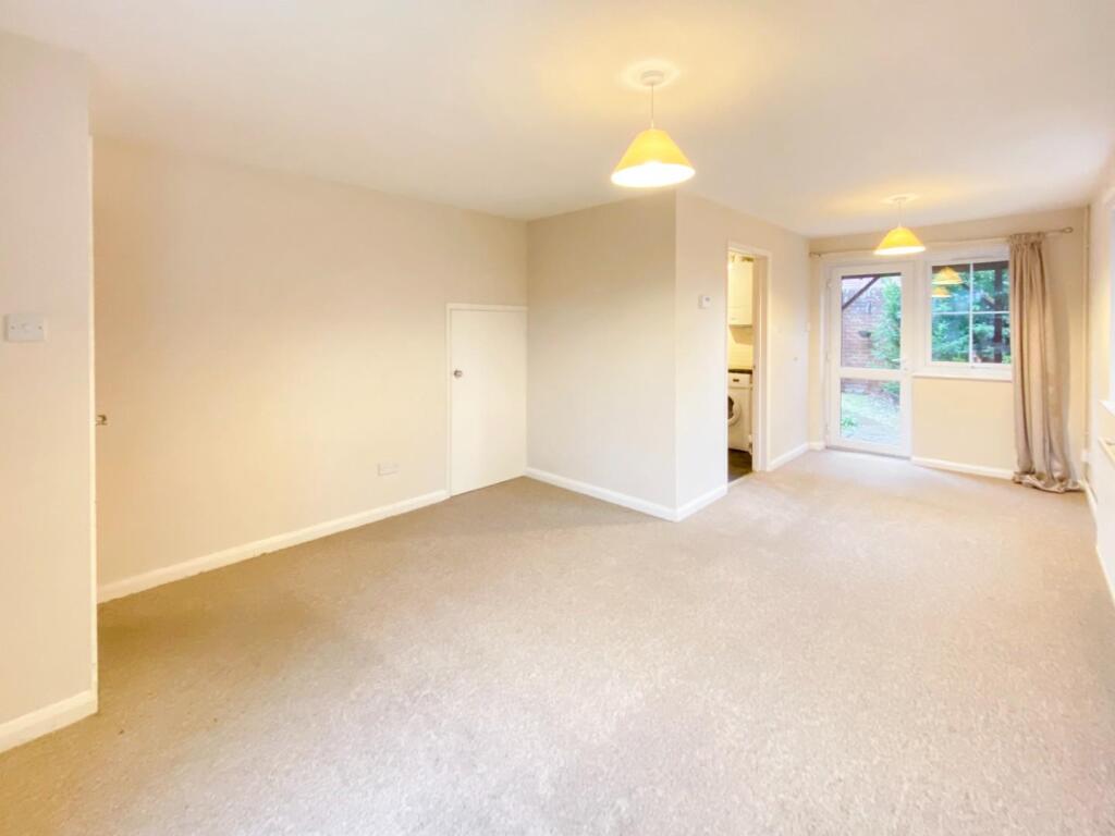 Lounge Dining Room