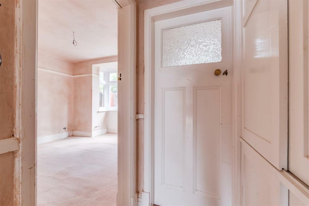 Constables - Earle Drive-10.jpg