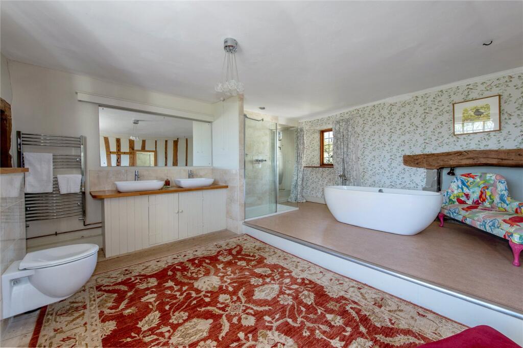 Ensuite Bathroom