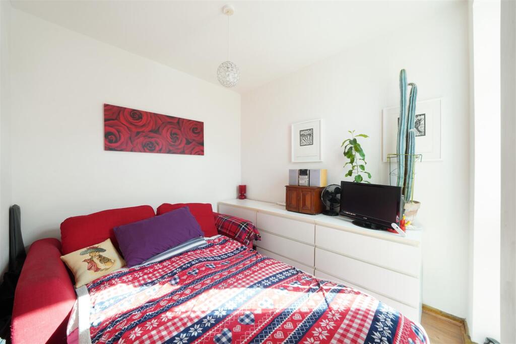 2 Ashness Gardens - wn0BuxqEbfxG2HU75PwG.jpg