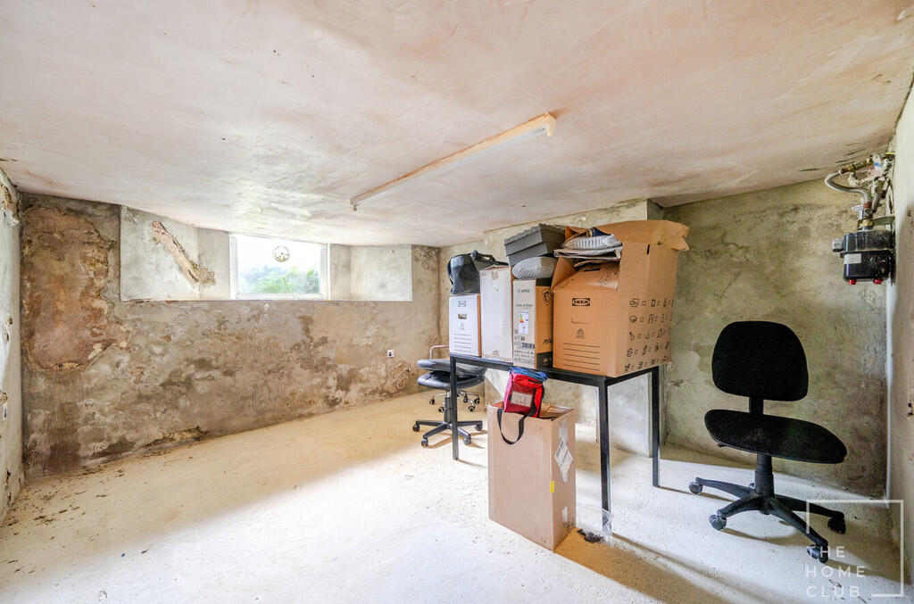 efff7d41-96ba-483...