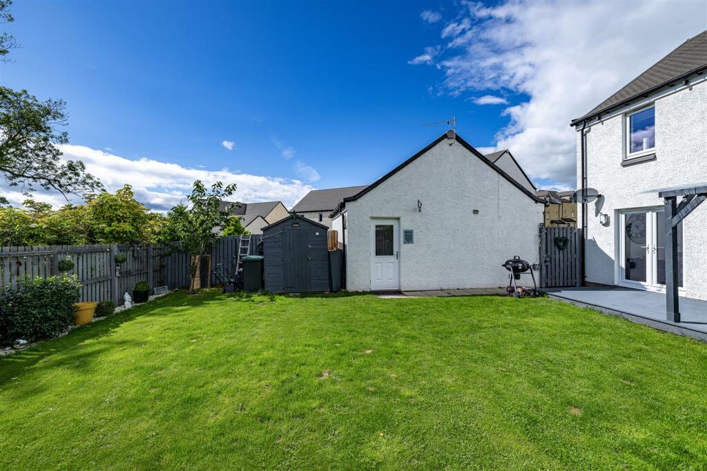 43 Knoll Park Galashiels 50.JPG