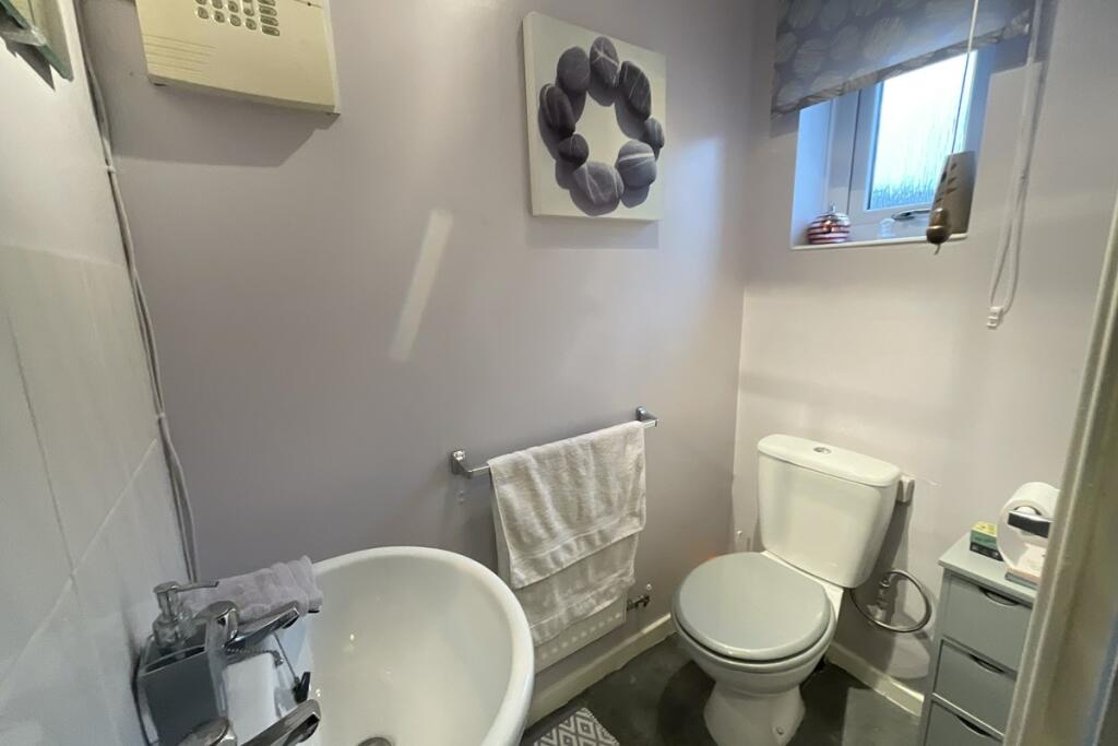 Downstairs WC 
