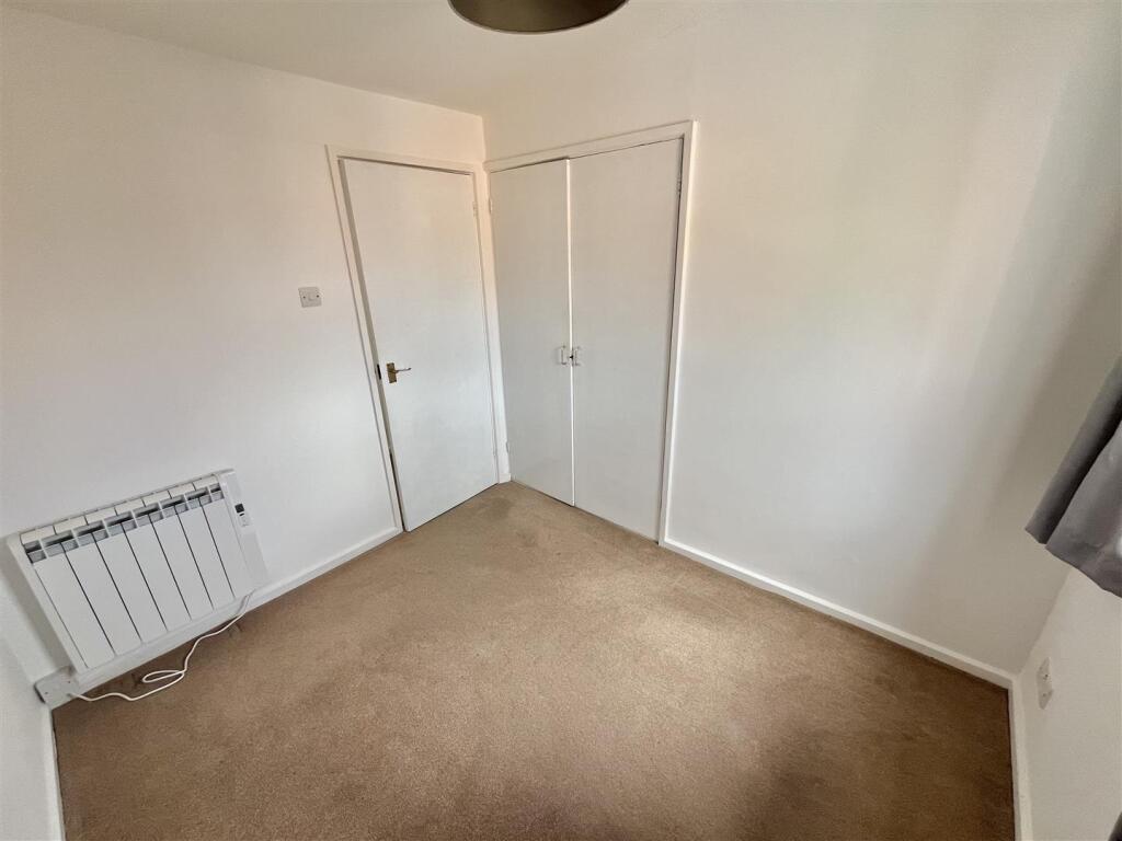 Bedroom 2 Aspect 2