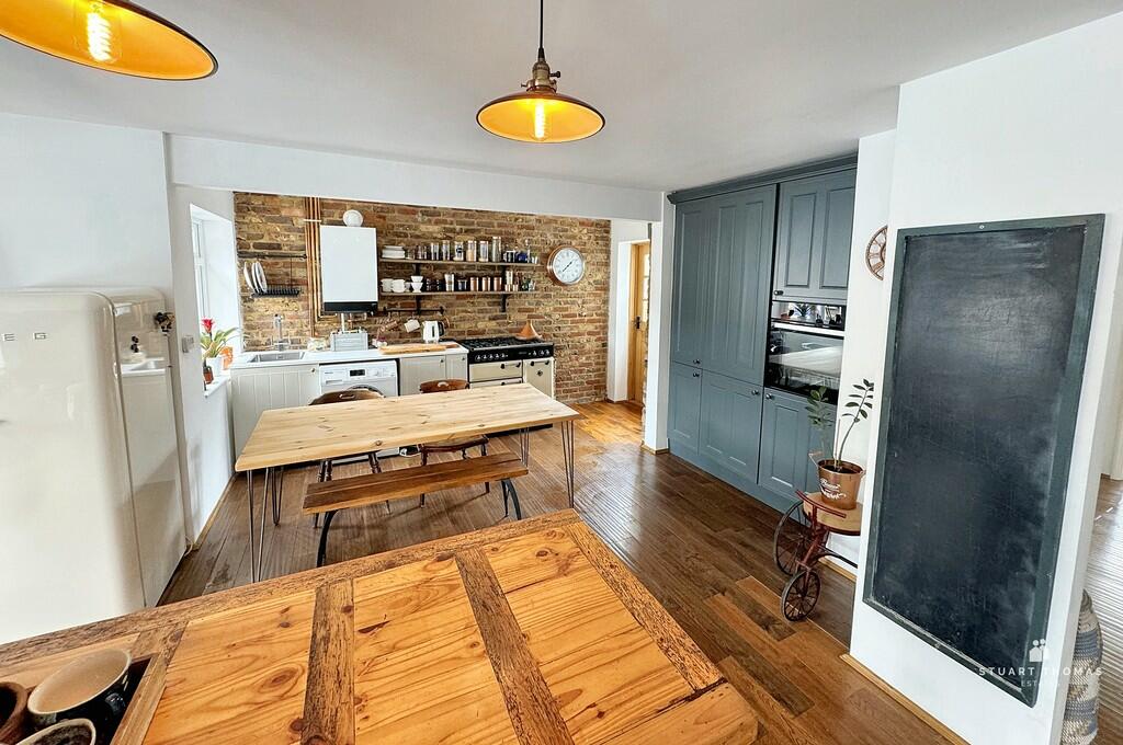 Kitchen-2
