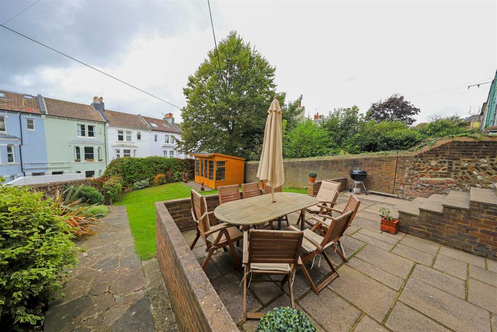 nicholas james ditchling rd garden 3.jpg