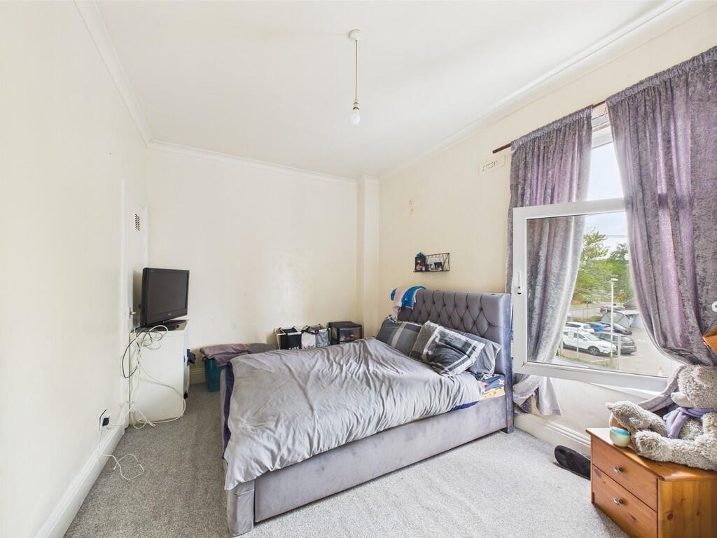 CAM01835G0-PR0203...