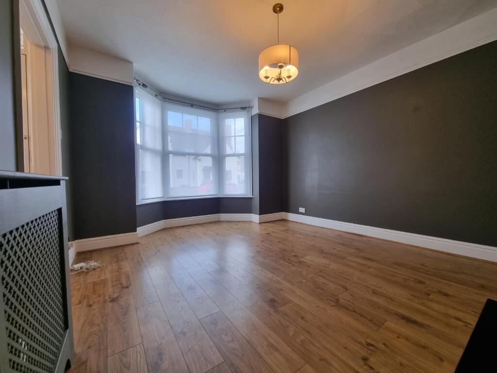 Living Room (1)
