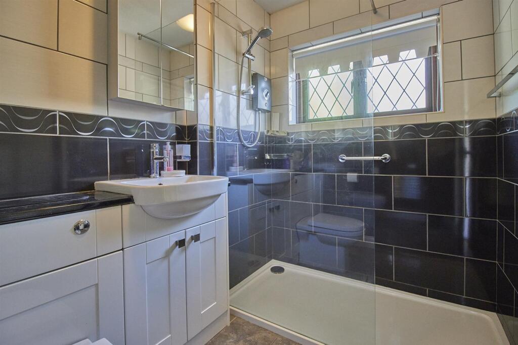 6a chapel street enderby  5.jpg