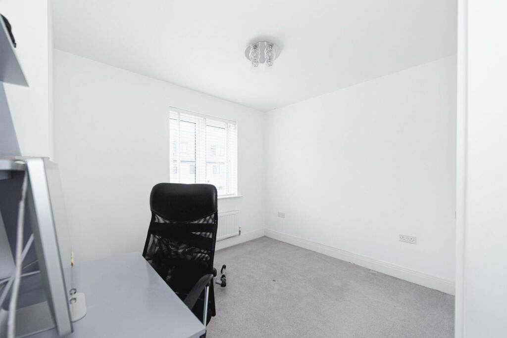 7-Rightmove 3.jpg