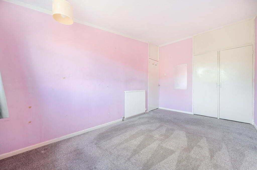 15-6822204d44015-...