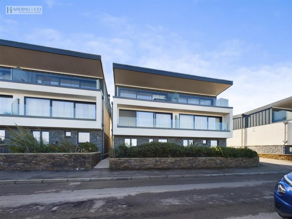 Street Side Property .1.jpg