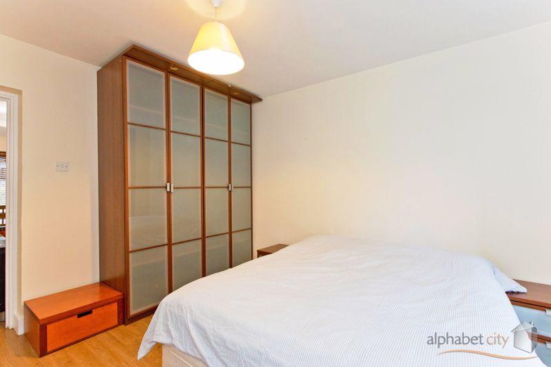 Bedroom (2)