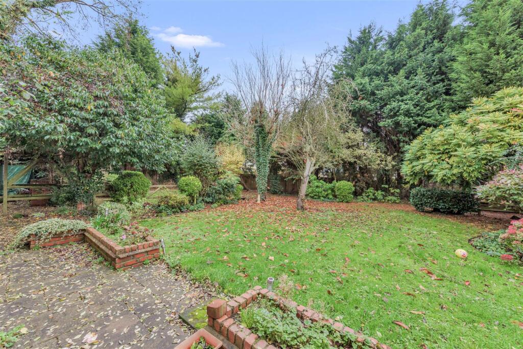 66 Main Road, Austrey