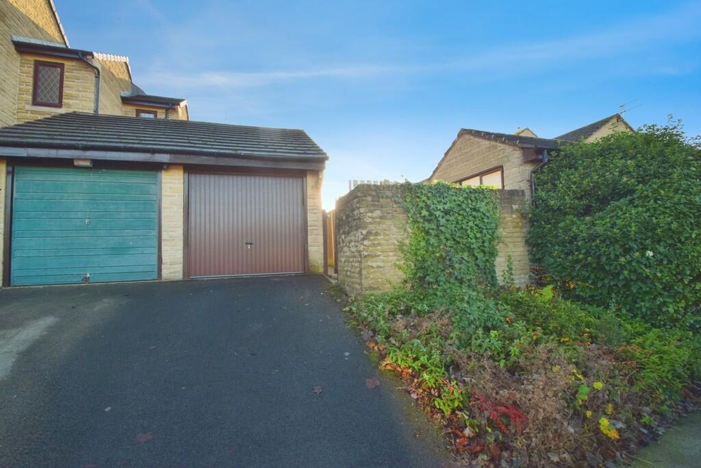 01c38fb8-Garage