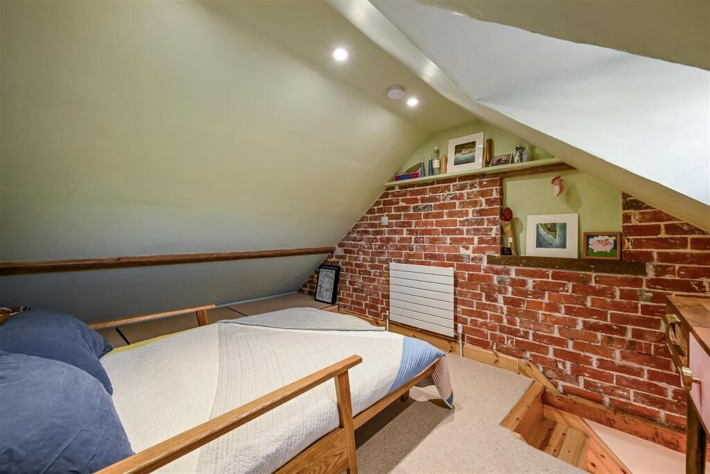 Ph24_6324202 - Copy.jpg