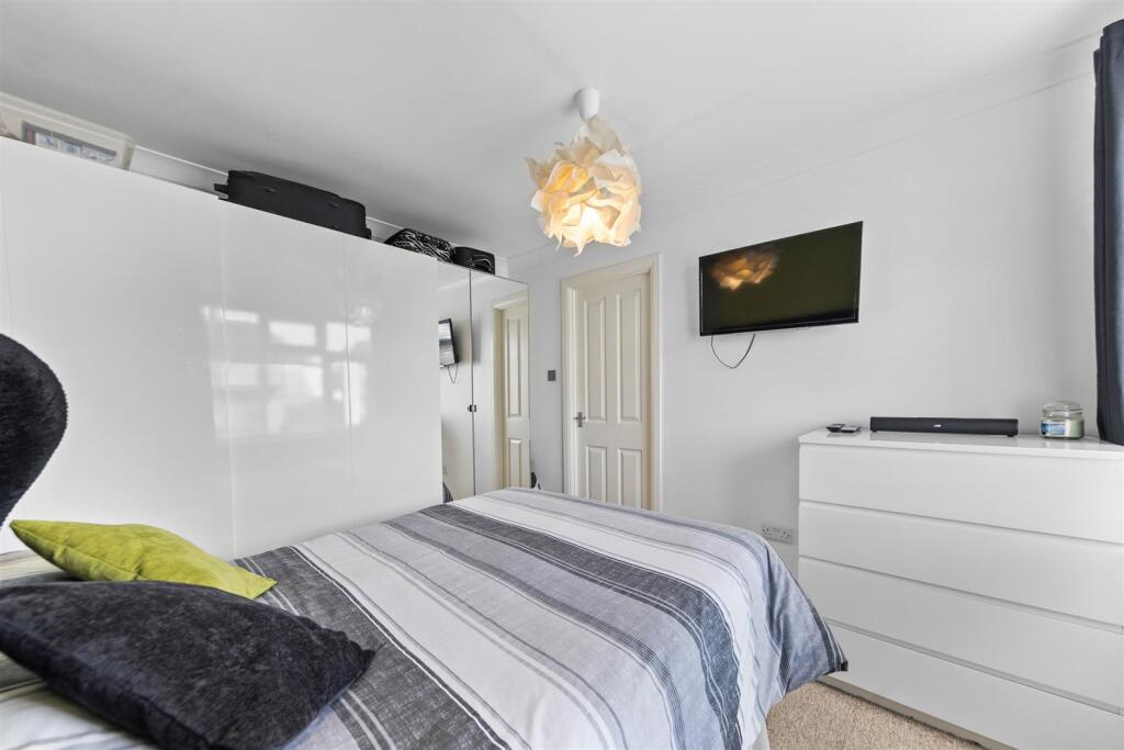 31NewtonRd19.jpg