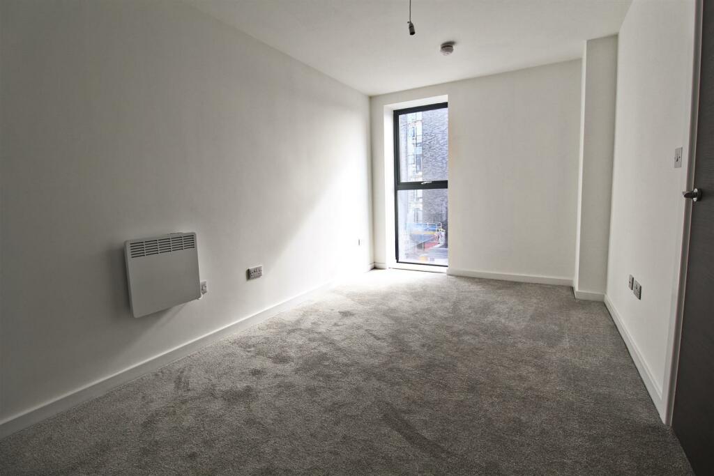 Bedroom.jpg