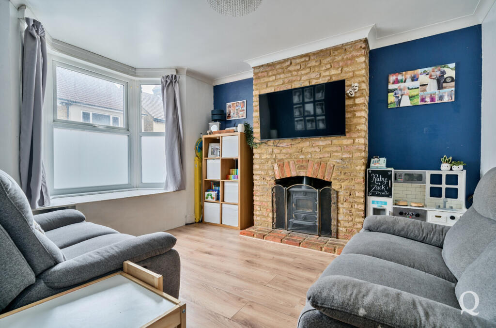 f30217b2-9a33-49c...