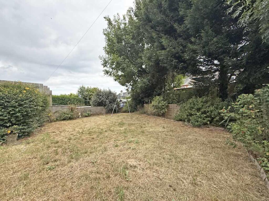 West Down Road 5 Garden 3.jpg