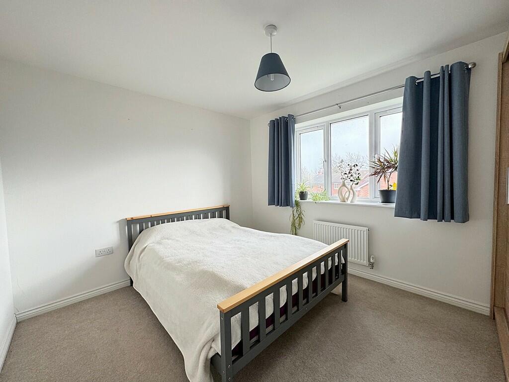 Double Bedroom Tw...