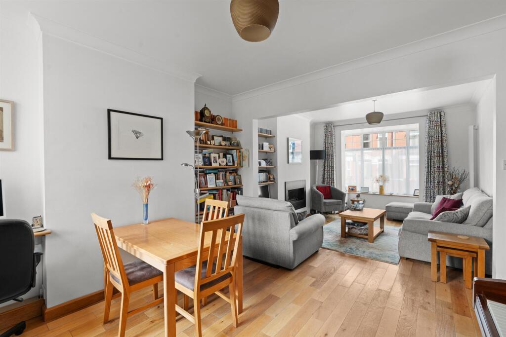 146 Glebe Road-013.JPG