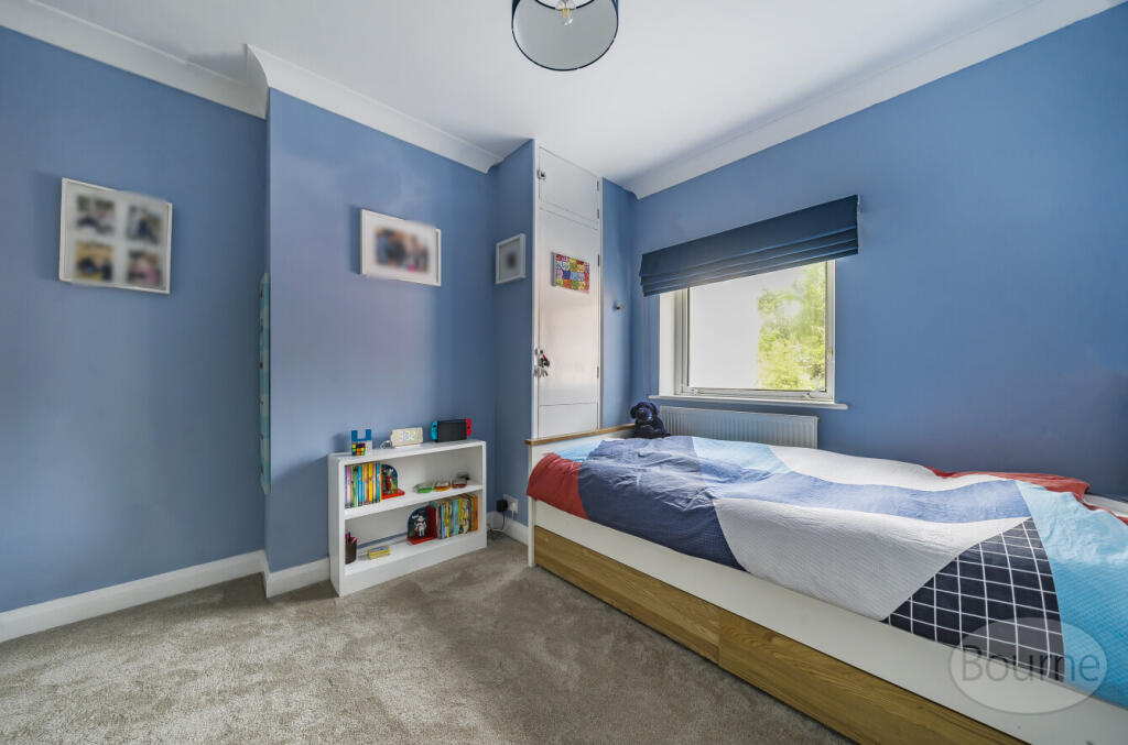 ace188ce-8f00-4e4...