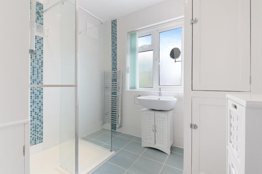 ELMWOOD DRIVE (8).jpg