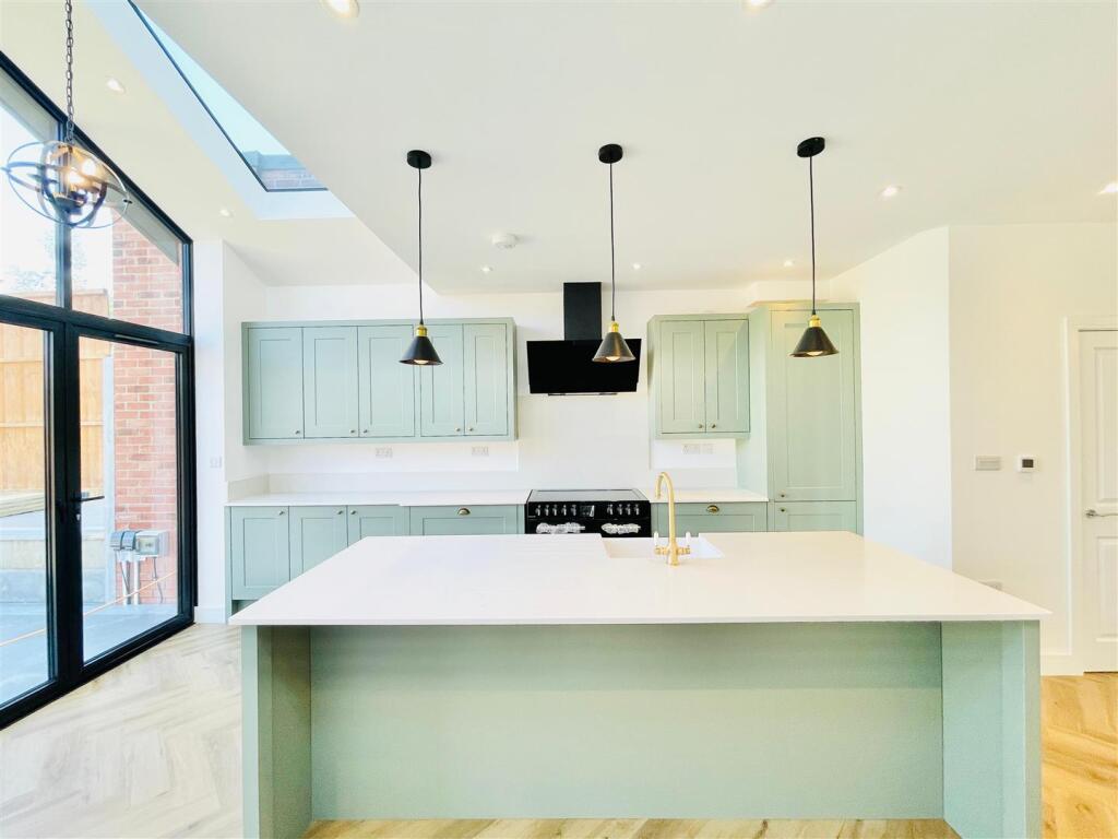 WhatsApp Image 2025-05-01 at 11.29.27.jpeg