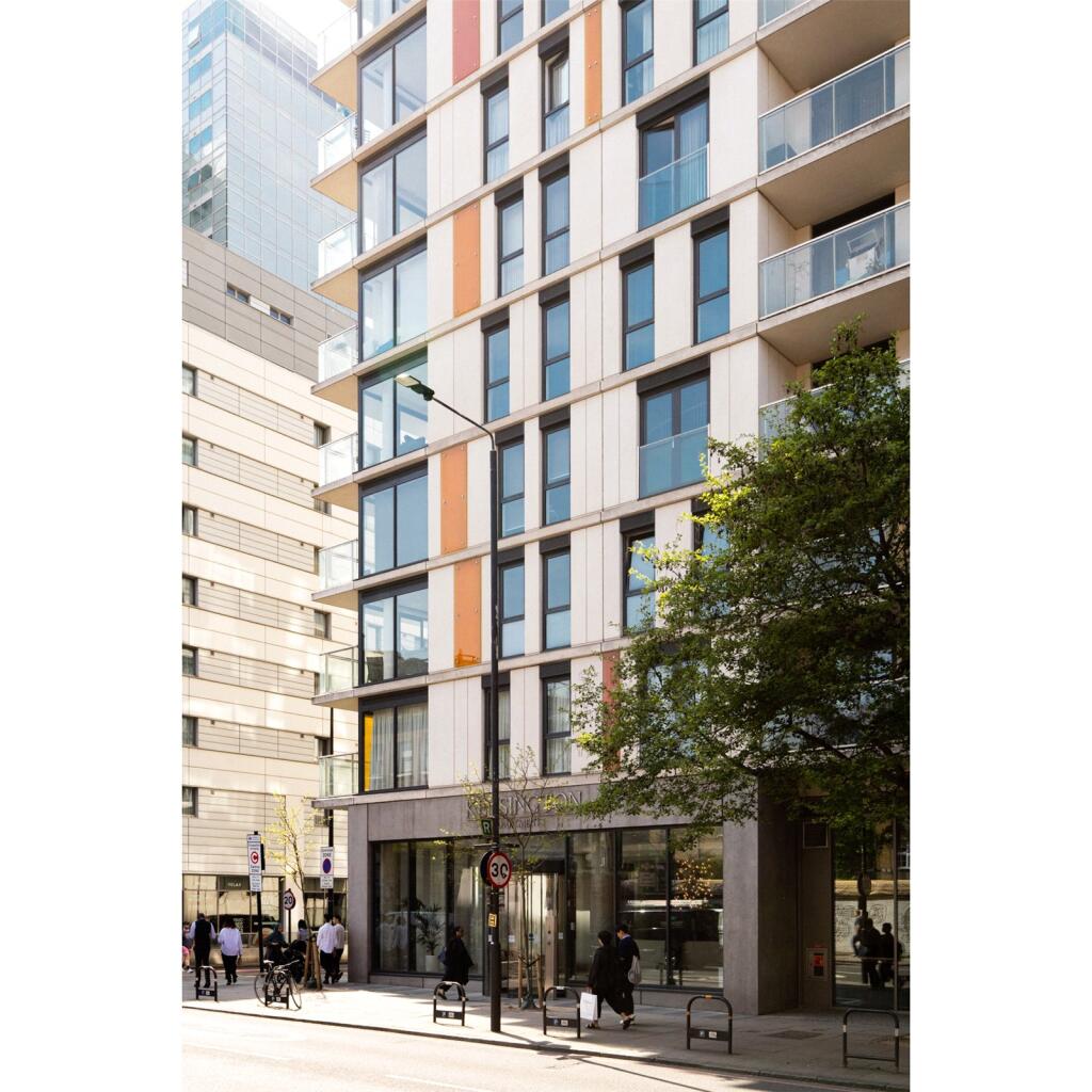 Kensington Apartment
