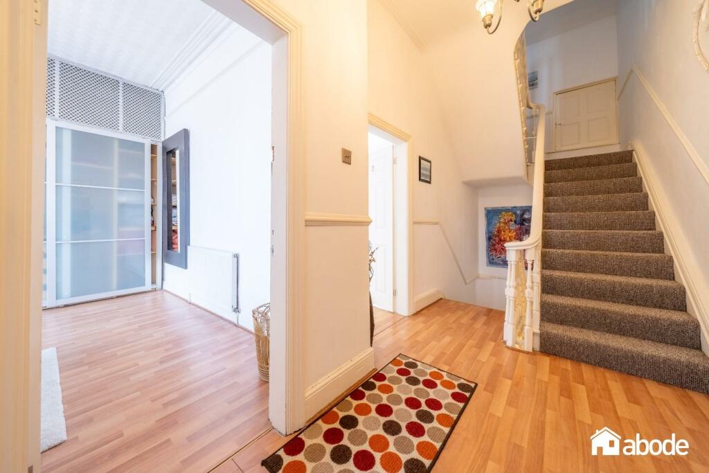 44 Brooke Road West (5 of 24) - Copy.jpg