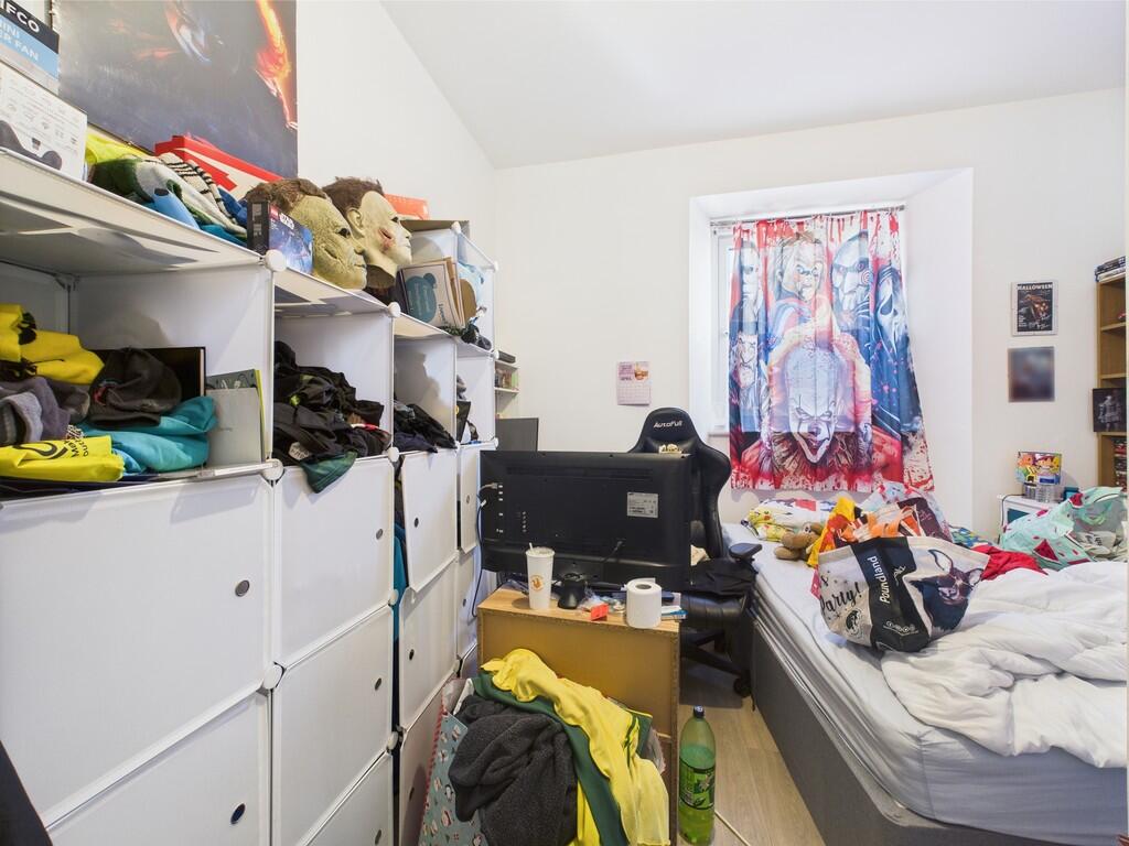 CAM02089G0-PR0463...