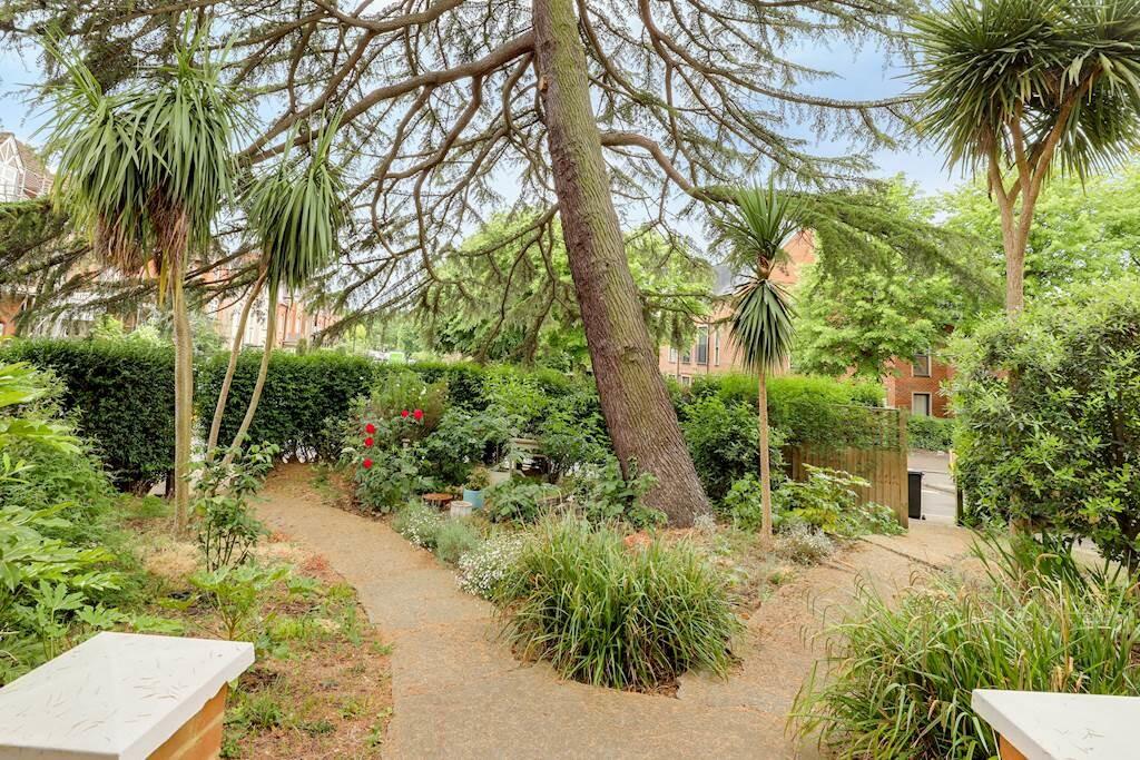 12-a5a0JHHGLL - F...