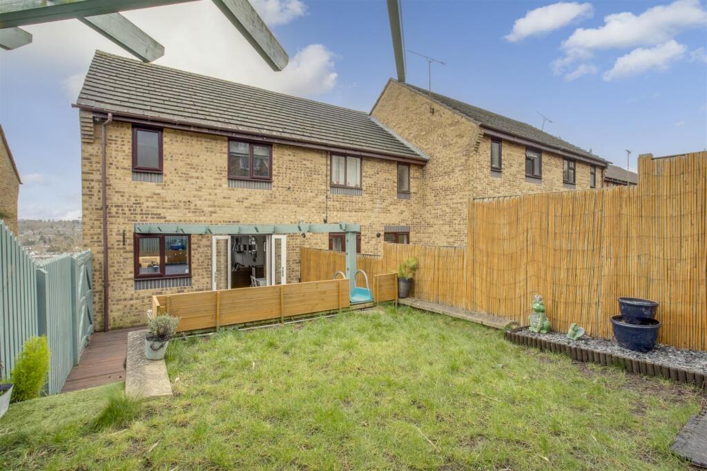 86 Garratts Way, HP13 5XZ-13.jpg