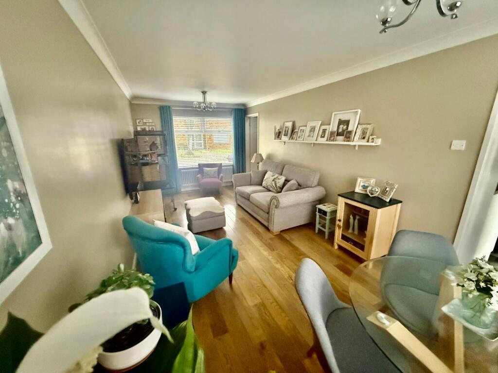 PHOTO-2025-11-08-20-58-36 18