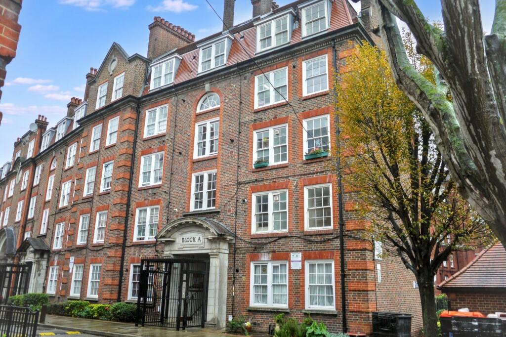 Flat 10 Block A, Peabody Estate, Fulham Palace Road, London W6 9PG