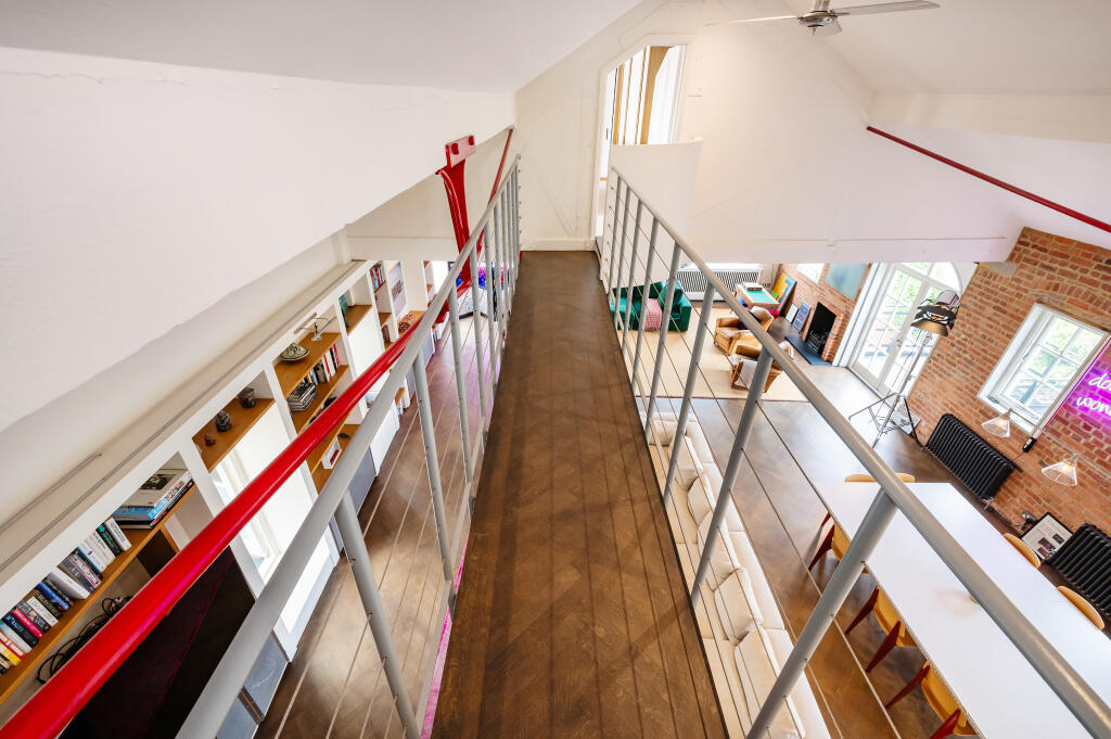 7 Old Library Apartments (27).jpg