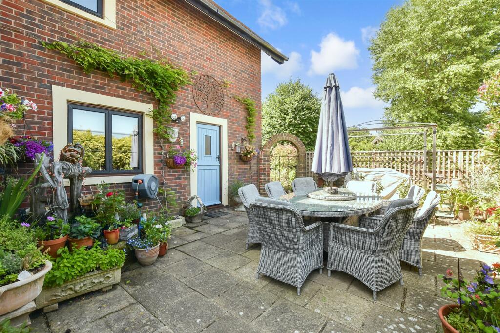 Patio / Decking