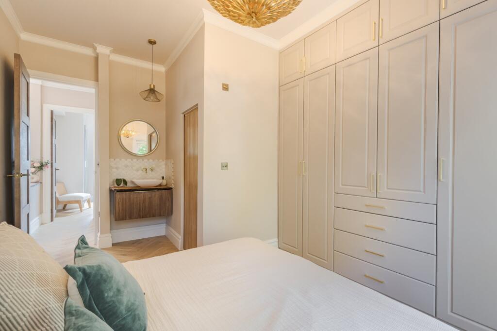 Picture No. 07