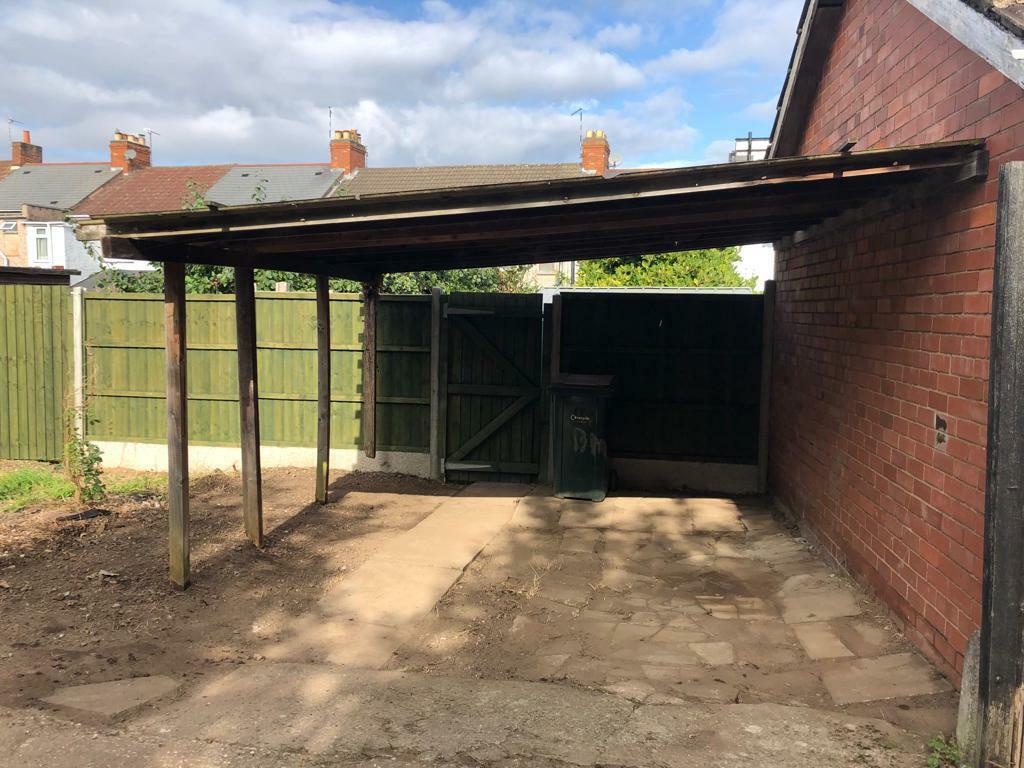CARPORT