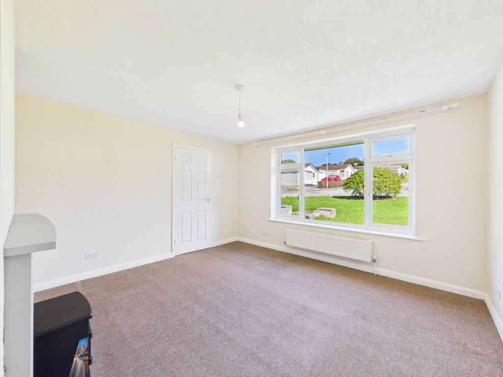 CAM03974G0-PR0211...