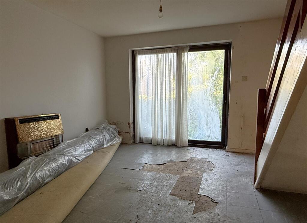 living room.JPG