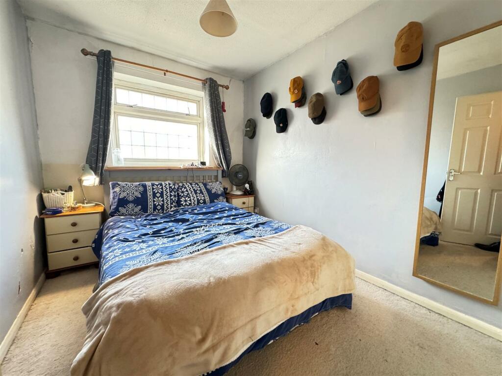 Bedroom.jpg