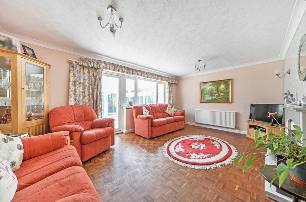 1327589-8-687e302...