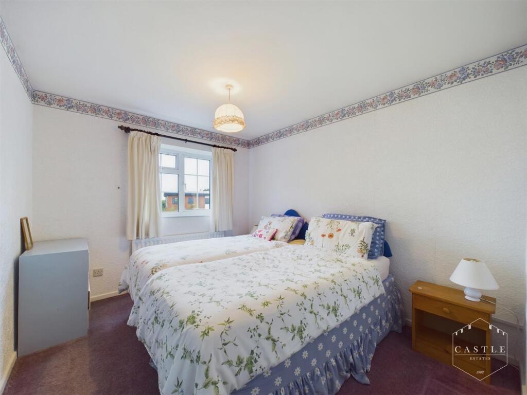 BEDROOM TWO