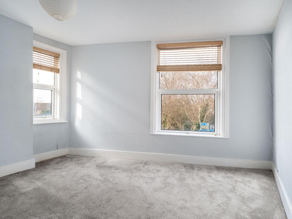 Double Bedroom (view a)